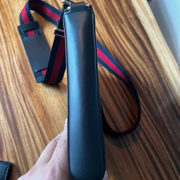 Gucci crossbody bag - Picture 3 of 10